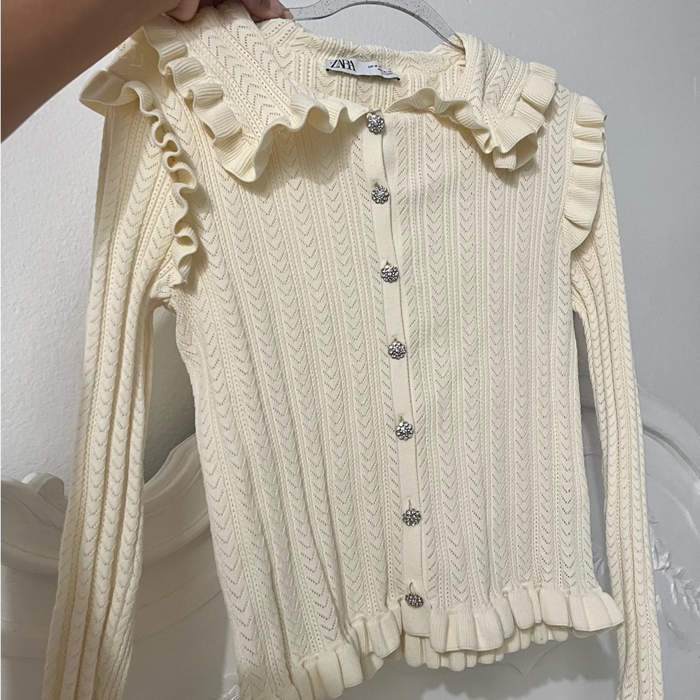 ZARA Cream Ruffled Cardigan Sweater